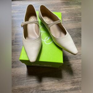 New Sam Edelman Women's Jene Mary Jane Pull-on Flats Ivory Leather Size 9.5